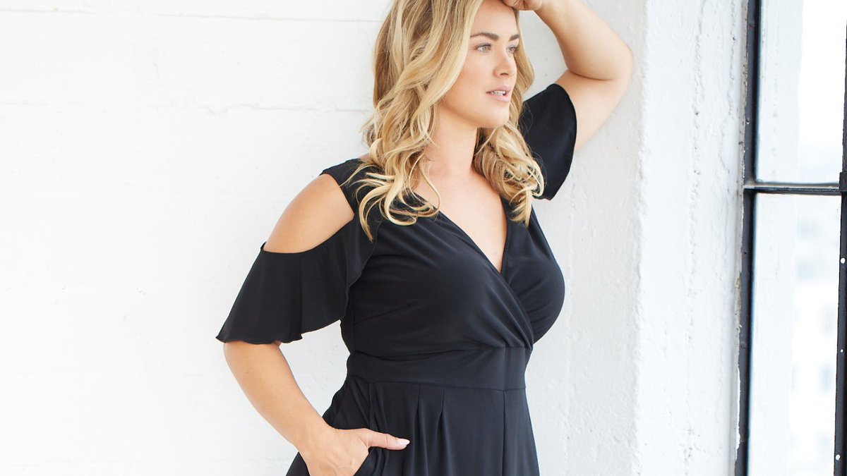We couldn't help but name this silhouette the Tastemaker as it's a perfect balance of easy fit and effortless style.  This one and done plus size jumpsuit creates an influencer status statement of what is fashionable and fun.  Available now at kiyonna.com/plus-size-clot… ❤