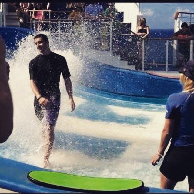 FlowCo_Apparel's tweet photo. For my first post I would like to introduce myself, my name is Ty and I am the founder of FlowCo Apparel a surf and skate apparel brand on Etsy. I currently stream on Twitch on Monday mornings on the Flowrider https://t.co/dozSfNy5ON I love helping and answering questions so hmu. https://t.co/ph9UwelMp6