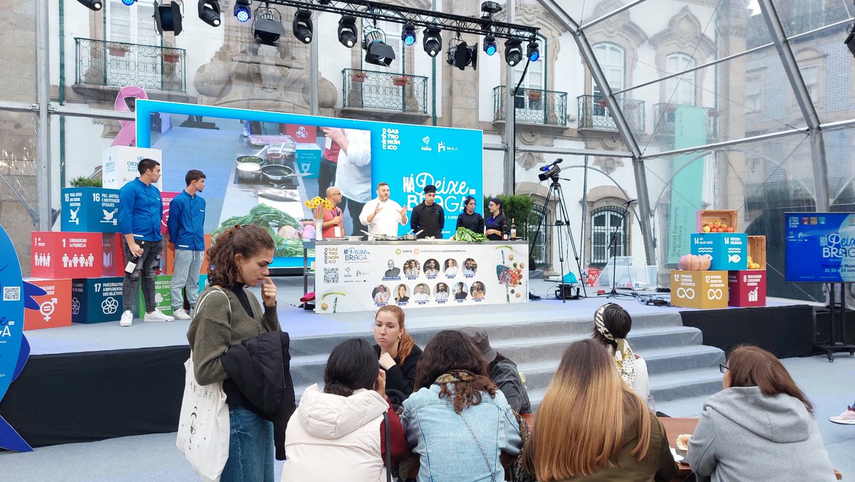 HGgTonline: En 'Há peixe em Braga' está os fogóns o chef Miguel Mosteiro. Co seu carapau, Galicia e Portugal comparten produtos de mar e horta
