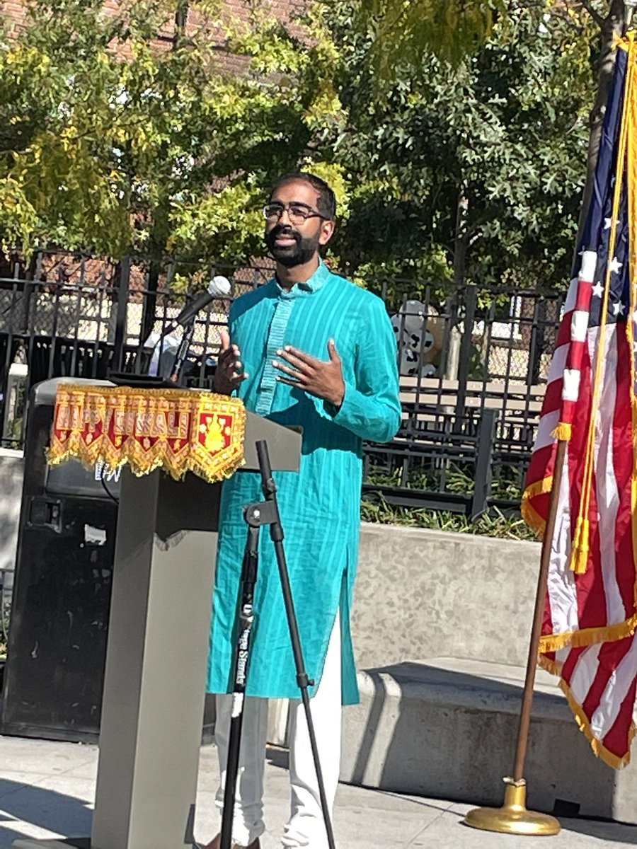 AAFederation's tweet photo. We are at the #Diwali celebration in the heart of the most diverse place on the planet!
Where, btw, the audience is asking pretty loudly for the festival to be a school holiday!
#JacksonHeights #TraversPark https://t.co/HGLkueVKnN