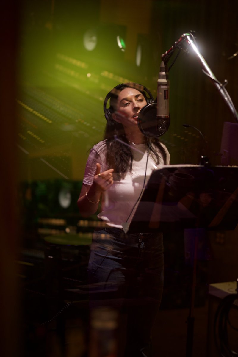 TaraMacri's tweet photo. The Making of #WakingUpinCalifornia @sunsetsound https://t.co/RvuLUaiRex