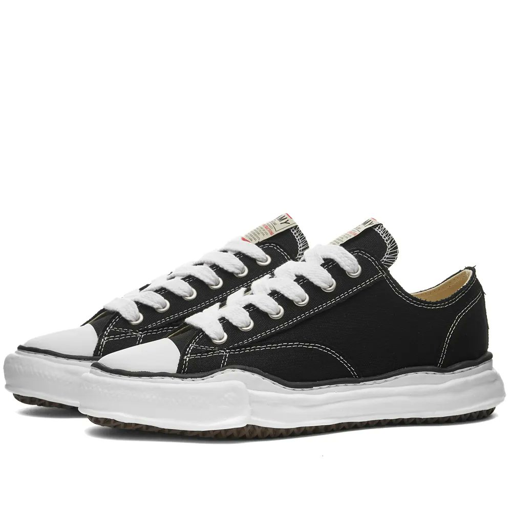 taemlover's tweet photo. ▶️ MAISON MIHARA YASUHIRO
peterson original sole canvas low

그의 픽은 로우였다고 하네요 https://t.co/IEHXVJW3XS