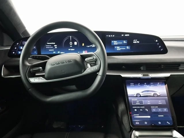 buriensbest's tweet photo. Impress your friends in this 2022 #Lucid Air Grand Touring! Contact us today to test drive this sweet ride. ⚡️#LegendAutoSales #LucidAir #GrandTouring #Electric #EV #Burien https://t.co/LYpuXdXc7y