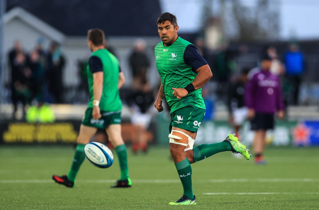 I've never used shoulder pads before, but I recently gave <a href="/propadzsports/">@PropadzSports</a> a try and they are the real deal. Comfortable, customizable, and I haven't had a stinger since! Give them a try