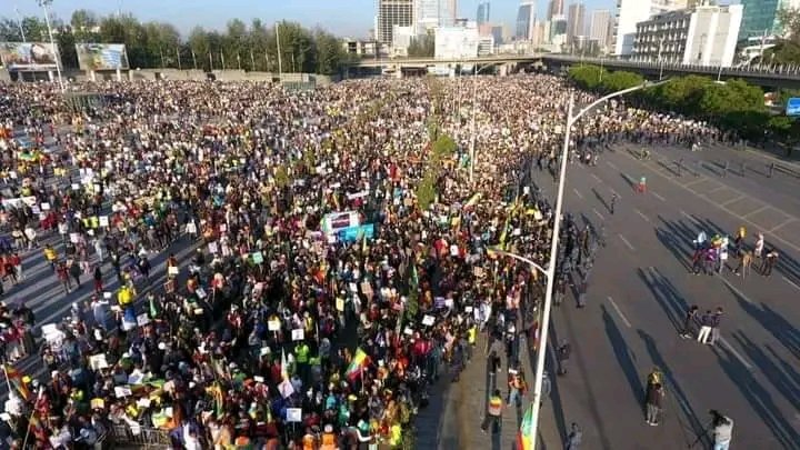 ethiopian_pres's tweet photo. Addis Ababa Cross Square, they protested the intervention of europa and held a rally to raise their voices against Rasachan's issue!
#NO MORE
#share_post https://t.co/jLuQuYvwiP