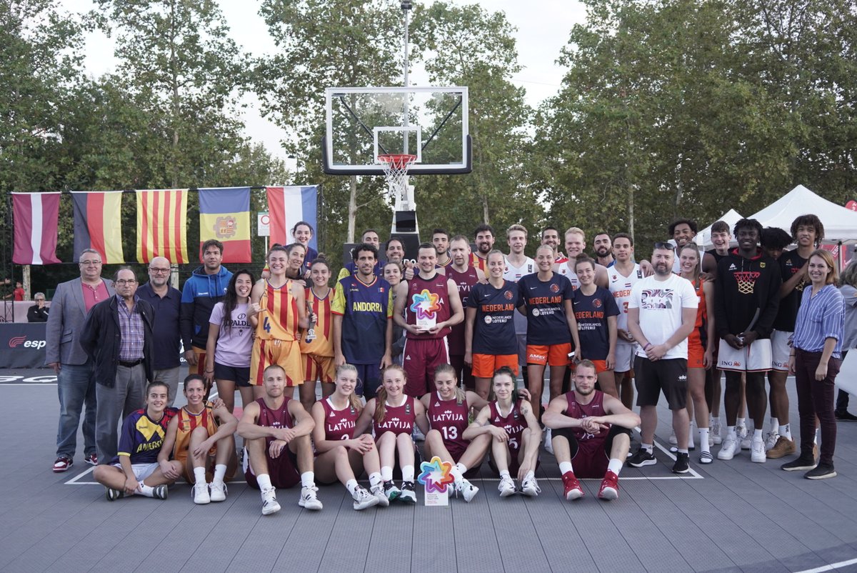 FCBQ's tweet photo. #3x3basquet🏀 / 2a Setmana Catalana de l'Esport

🔝 Amazing International #3x3 Tournament Girona 2022, thanks all National Teams for your participation!

📷 https://t.co/xrl1ROCaQu
➡️ https://t.co/HylU1TMDCc
🔗 https://t.co/iEjLPC95hN
#somesport #som750mil #CatalunyaBQ https://t.co/FoKk5cIPIk