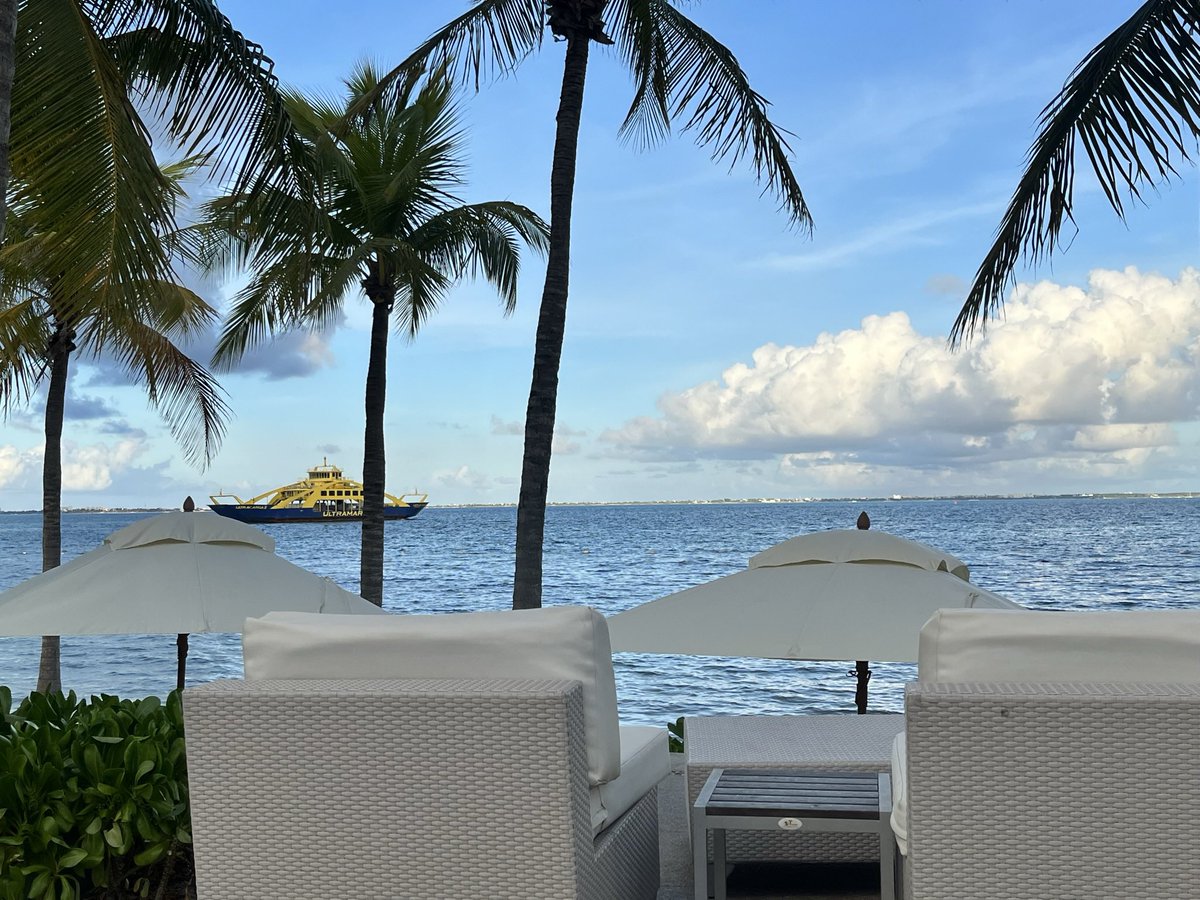 LaParejaViajera's tweet photo. 🧳Éste sábado te platicamos de los hoteles en Punta Sam (el otro Cancún)
📻 103.3 FM #RadioFormula
✔️ 5:30 pm en el programa #FormulaDesign https://t.co/tOUmBsJLuJ