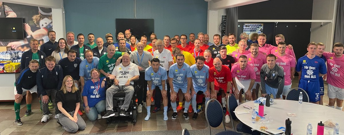 -För livet mot ALS- tack Peter Bengtsson för en underbar dag i Baltiska Hallen. 
Självklart avgjorde Marcus Allbäck finalen med en superskott i krysset! Fotboll är viktigt men idag var närvaron för ett gott ändamål så mycket viktigare. Tack alla ViLirare för en grym uppställning.