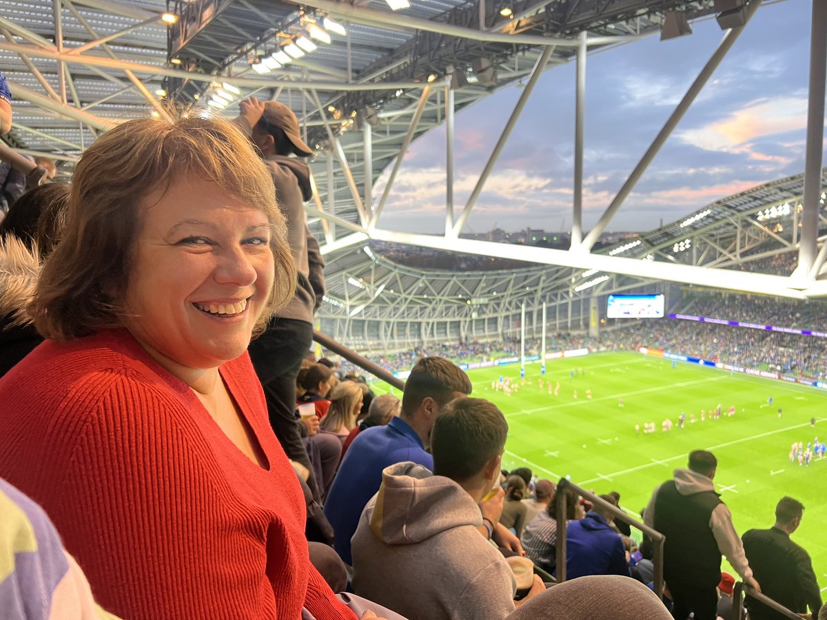 febi_drench's tweet photo. Proud mom supporting her son James French for Munster!!!! 🔴🔴 #LEIvMUN https://t.co/A5IQxZWlDB
