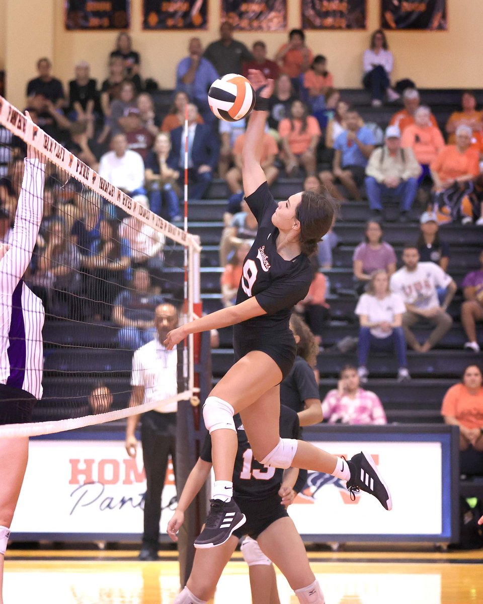 MV Volleyball (@mvpanthervb) on Twitter photo Congratulations to <a href="/haylee_hurtado/">haylee hurtado</a> for hitting her 1,000th career kill last night against Southside. We are so proud of you! <a href="/HighSchoolMV/">Medina Valley High School</a>
PC to Brenda Stein Congratulations to <a href="/haylee_hurtado/">haylee hurtado</a> for hitting her 1,000th career kill last night against Southside. We are so proud of you! <a href="/HighSchoolMV/">Medina Valley High School</a>
PC to Brenda Stein