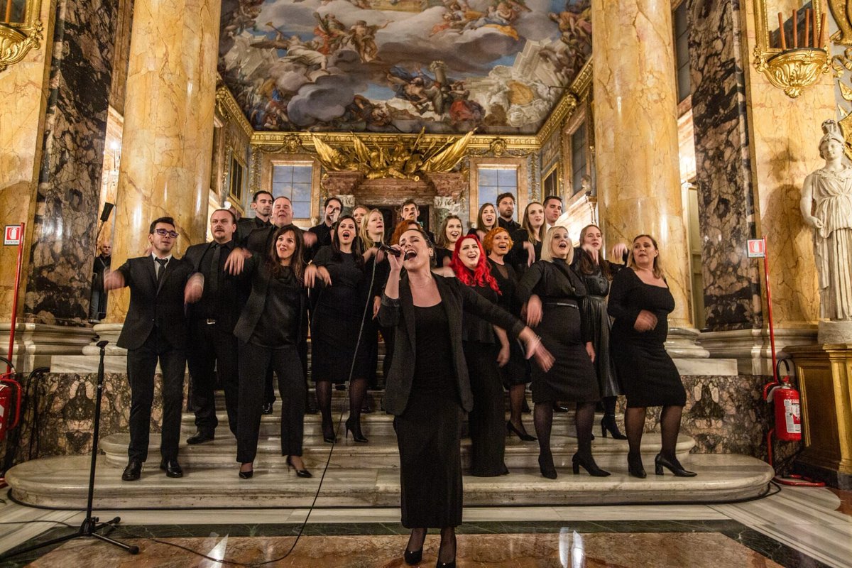 PJazzile's tweet photo. “Ko smo prvič stopili v dvorano na tonsko vajo, smo ostali brez besed. Izgledalo je, kot da nastopamo v Sikstinski kapeli.”

“We were lost for words when we first had rehearsals. It looked like we were going to perform in the Sistine Chapel.”

Več na: https://t.co/TVFWjoSQYz https://t.co/F8jmES9SoM