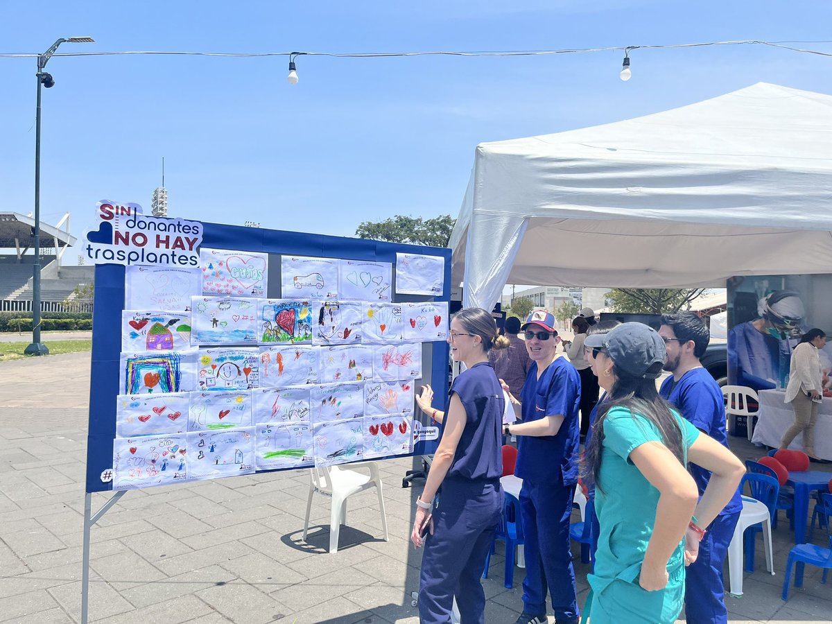 paomorejon's tweet photo. Promoviendo la donación y el trasplante‼️

#Ecuador 🇪🇨 súmate

DONAR SALVA VIDAS

@MoniGilbertO

Con los CardioBoys @AngelicaZarateZ @dr_arreaga_88 @solcito_mg 🫀
@lutib 

#SinDonantesNoHayTrasplante

@amandaasubiar @fabriciovelav @alexismoncayo @listadeesperaec https://t.co/ZfYBln2CR4
