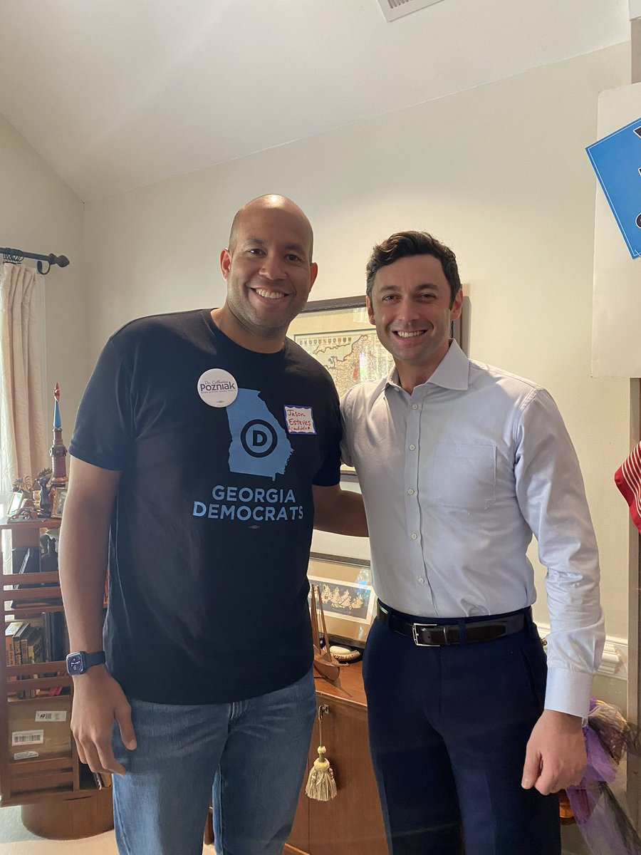 Who said @GeorgiaDemocrat(s) aren’t 🔥🔥🔥 up?! We are showing up, y’all. This room in East Cobb was packed with canvassers listening to Senator @ossoff. #gapol