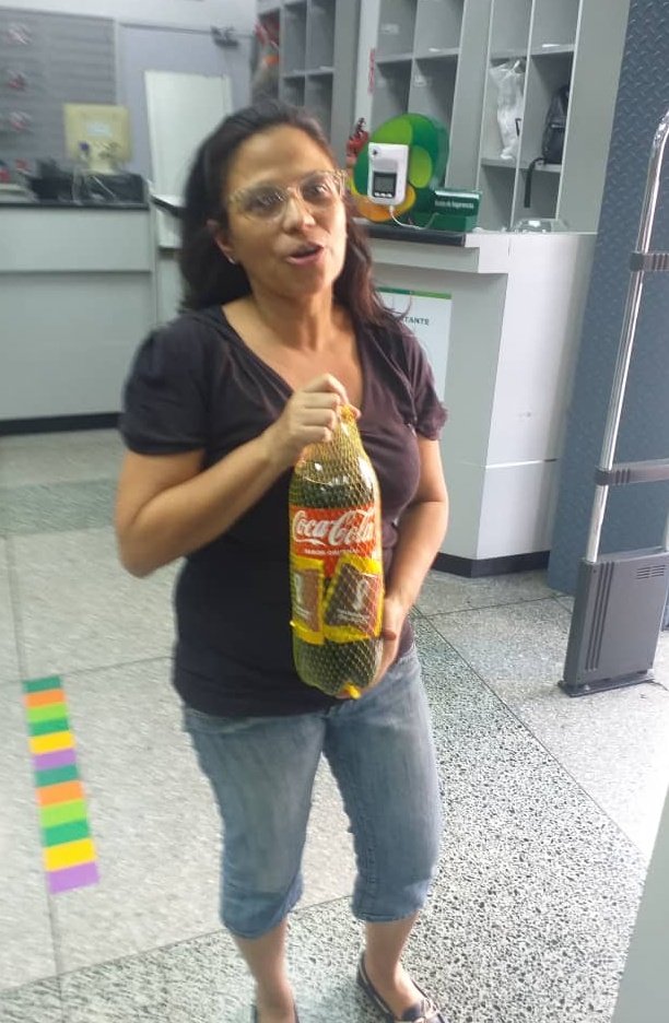 LocatelVzla's tweet photo. También te esparamos en Locatel #LaMarron para que te lleves la #promocambiazolocatel https://t.co/hchrSXpnJa