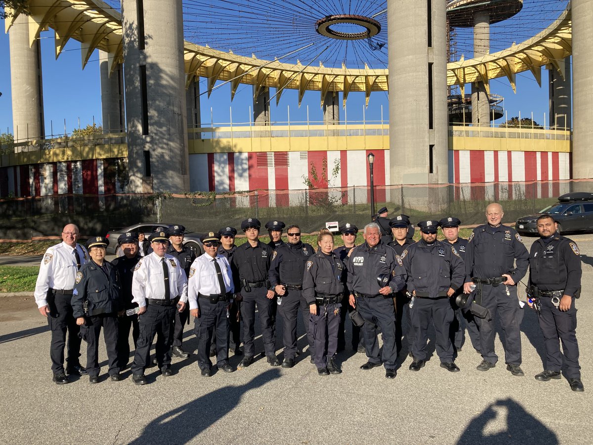 NYPD109Pct's tweet photo. Thank you to the all PBQN Auxiliaries for your help at the 5K Run and Walk for Health and Wellness. Nice seeing our 109 Auxiliary PO Kwok running too. 

@NYPDQueensNorth 
@NYPDauxiliary https://t.co/ke60u8zXPL