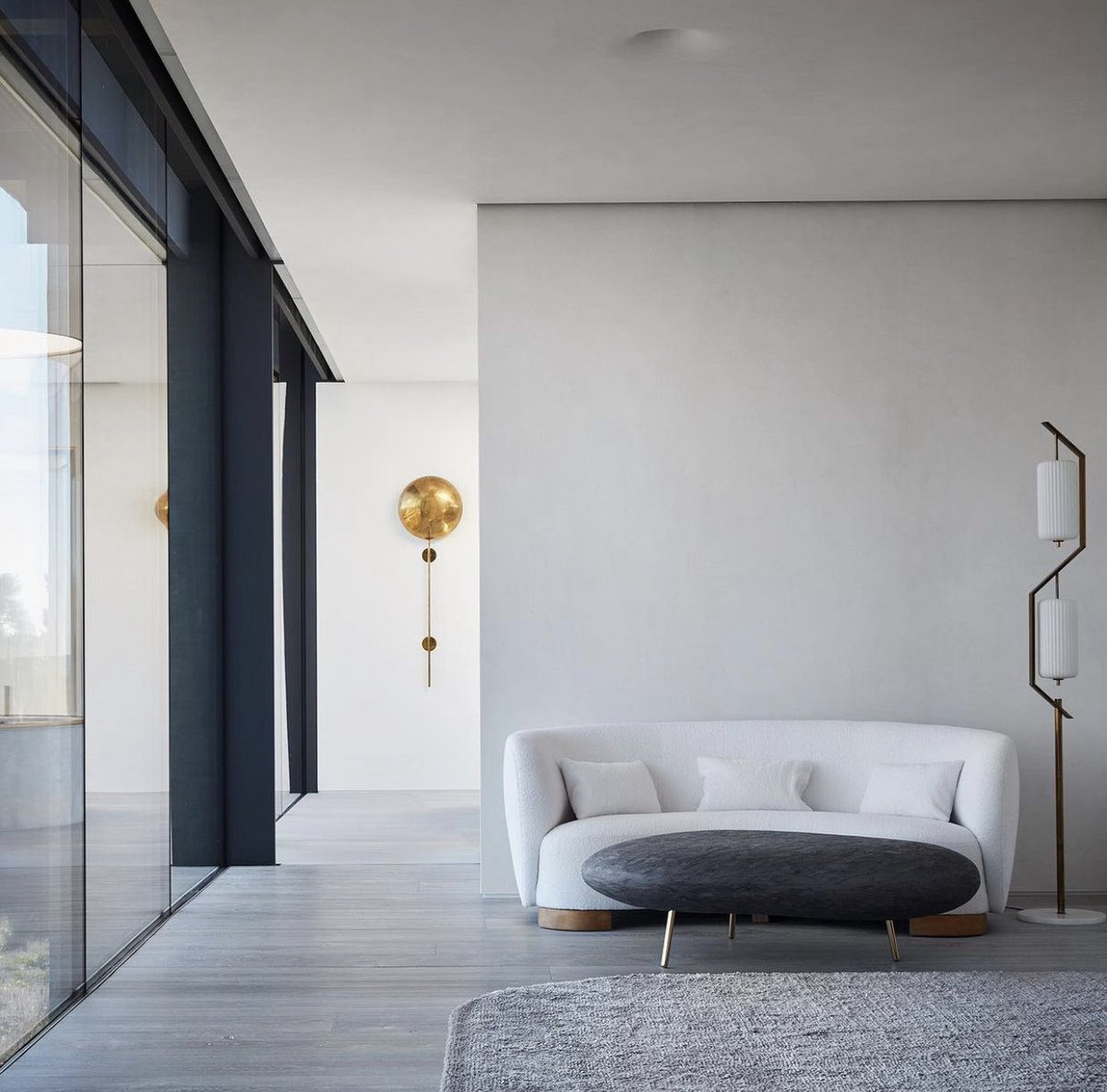 You can find tranquility in simplicity.
.
.
.
#luxuryliving #luxuryhome #vegasvalleyviews