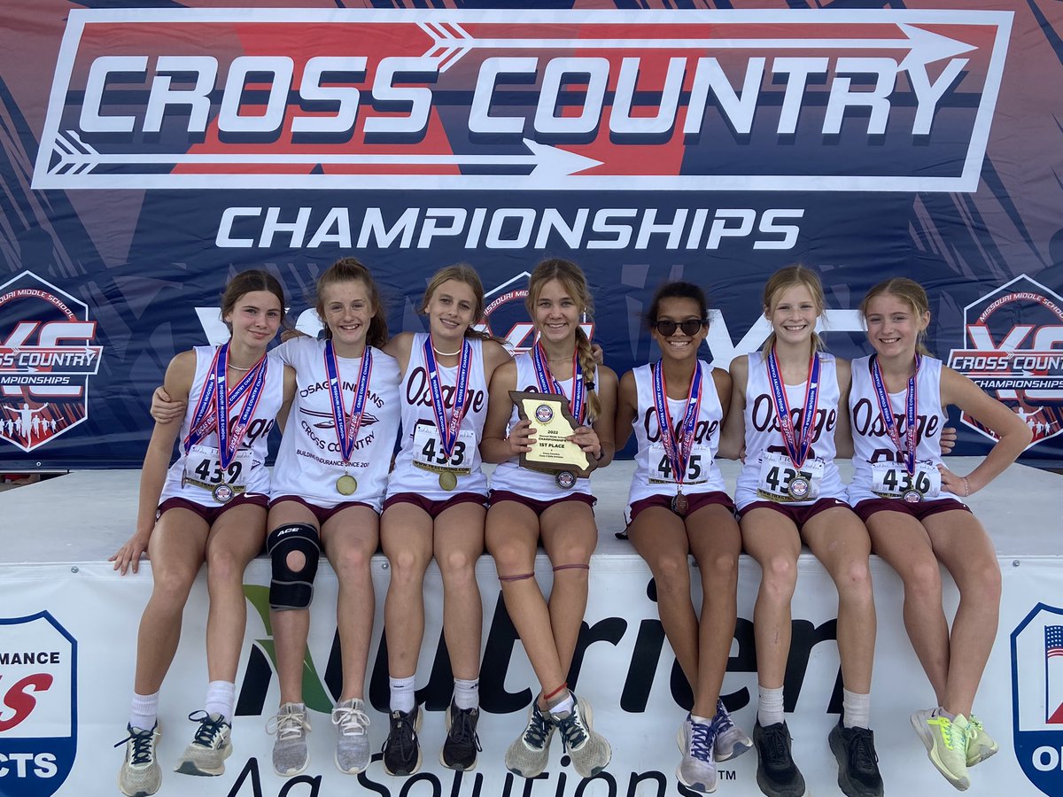 SOTOxCountry's tweet photo. Congratulations to our class 3 Middle School Girls State Champions! Way to go Avery, Zoie, Randi, Rosie, Jayleigh, Addy &amp; Macy. We are so proud of you! @SOTOMiddleSch @SOTOsports @SOTODistrict https://t.co/v7esBM3piv