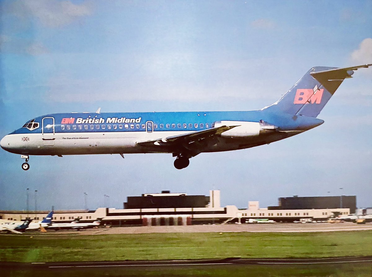 British Midland DC-9-14 (G-BMAI) on finals to runway 33 at Birmingham Airport.
‘Alpha India’ was delivered to BD in Sep 1983 on lease from Finnair.

📸: Mike Vines

#jetbackintime #britishmidland #birminghamairport #douglasdc9 #ukaviation #avgeek #aviationhistory #civilaviation