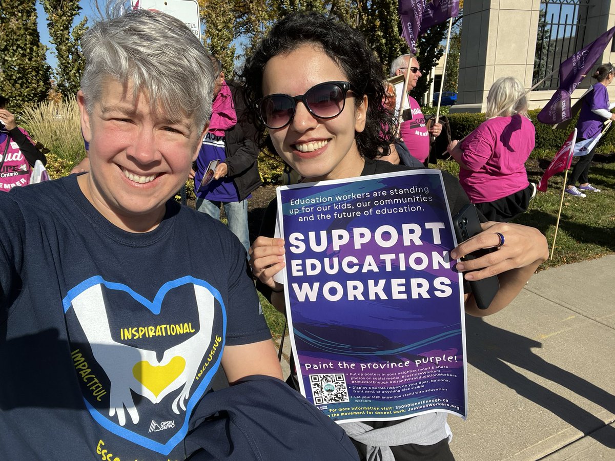 OPSEU/SEFPO and our labour and community allies supporting education workers at their amazing rally. This is what solidarity looks like: worker power for the win! ✊🔥#39kIsNotEnough @mmina_ra