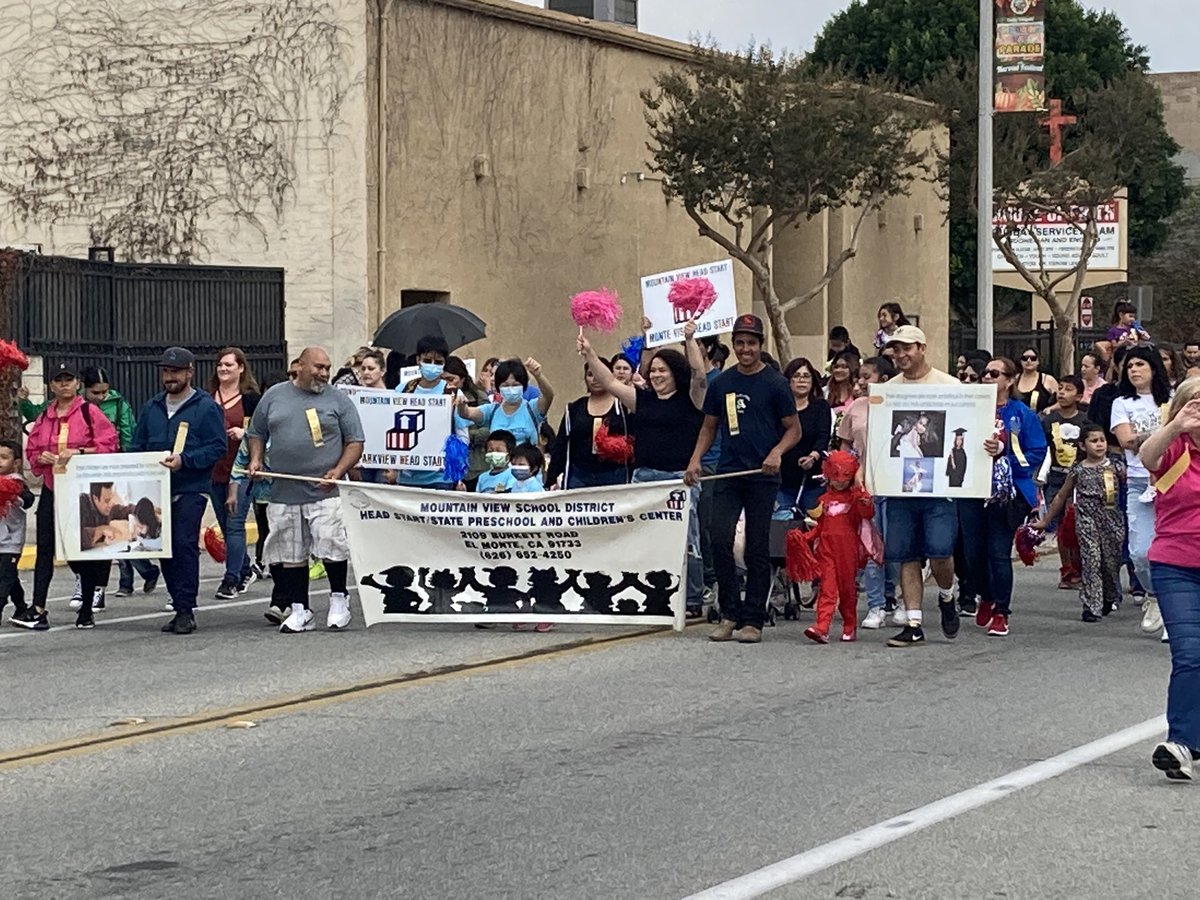 mtviewschools's tweet photo. Our Children’s Center Head Start program was well-represented at the Children’s Day Parade as they marched down the parade route! MVSD offers exceptional early childhood education for ages birth to 4 years old. Our preschool programs rock! #mvsdrocks https://t.co/tmDShxZYju