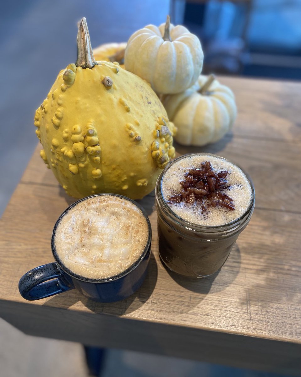 tfdeastonsud's tweet photo. Try our Sticky Bun #Latte today at #tfdsudbury! #espresso #almondmilk + pecan syrup. Add some #bourbon for an extra kick! #farmtotable #drinklocal #bostonfoodies https://t.co/ODDABC6Q0j