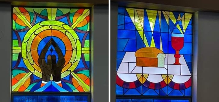 pcusabingewatch's tweet photo. St. James Presbyterian #Greensboro #NorthCarolina stained glass art by the late Dr. Eva Hamlin Miller.
#stainedglassSaturday
#Presbyterian #pcusa @SynAtlantic
@PresbyHistory @APLA_PCUSA
#RossAve #stainedglass #stainedglassart @UnboundedWT @PresbyterySalem
(Photo: Valerie Jones.) https://t.co/X4Gml6gDHD
