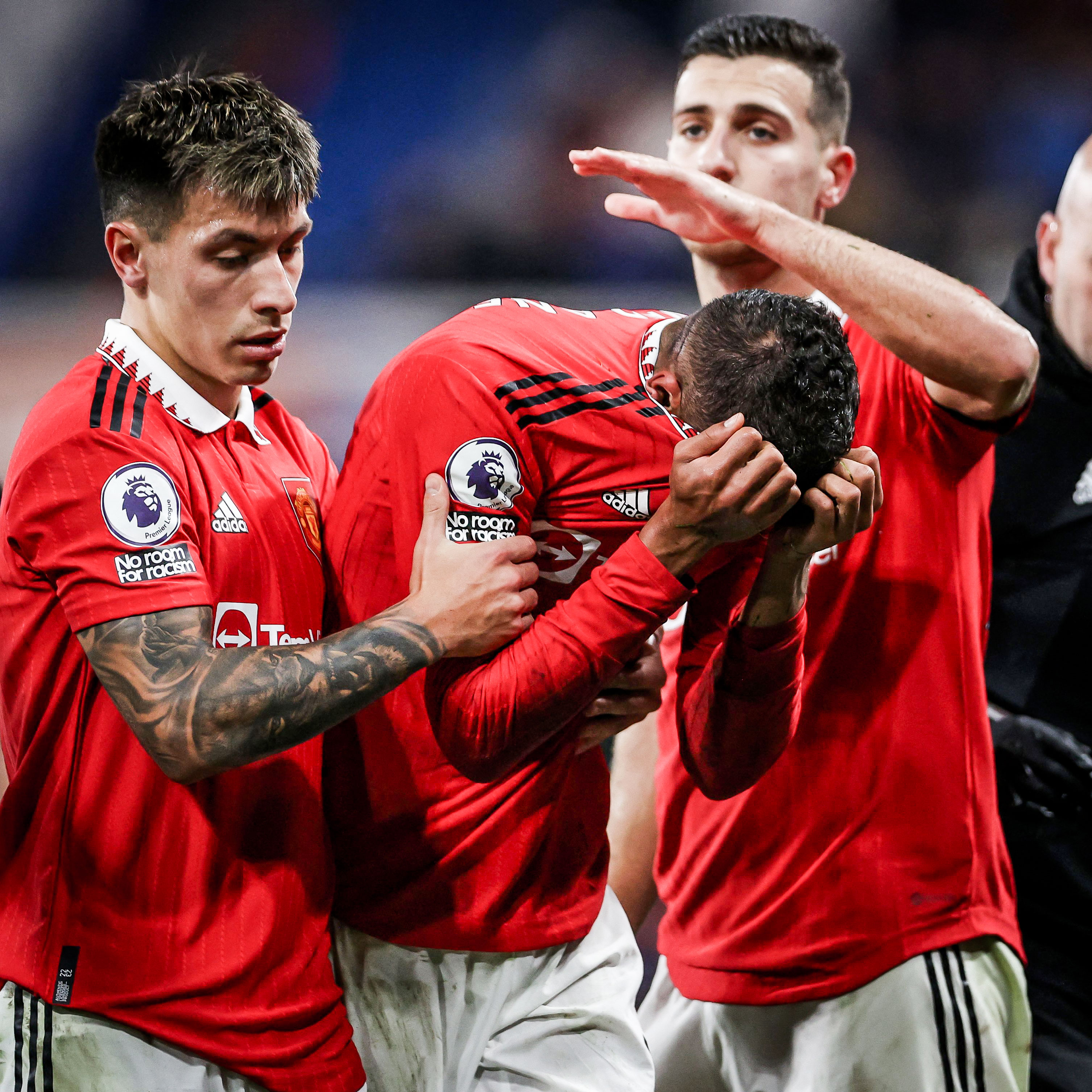 B/R Football on X: "Raphaël Varane left the field in tears after getting injured. The World Cup is in less than one month 😕 https://t.co/OywTcvaQ9B" / X