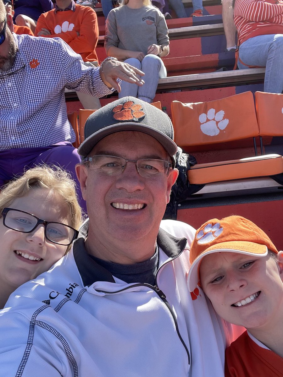 Travis Barbare tweet media