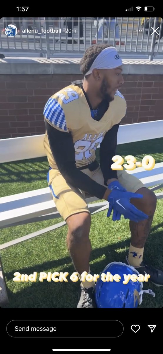 CoachMikeHayde's tweet photo. Keep This Going All Day #HOCO #YellowjacketFast @auyellowjackets @teddyk95 @AllenUniv @jashercox https://t.co/or4HyXuBMf