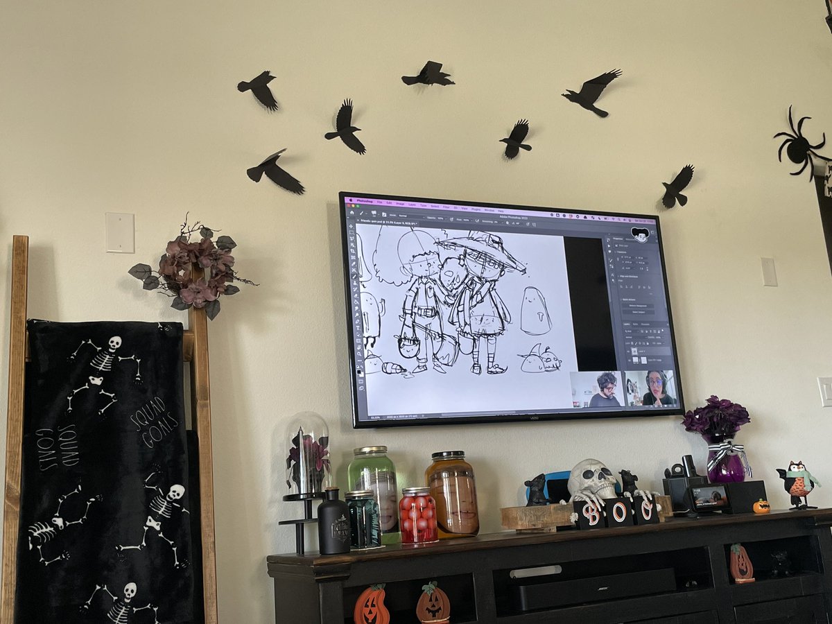 themoerbeeck's tweet photo. First time watching the stream in a big scream and Im not gonna lie but it was amazing!! Also watched with the kiddos which love it!! 🎃🖤🤍🎃🖤🤍🎃 once again @marianpedroza @pablostanley EXCELLENT JOB!! @humankindArt Halloween mode on!! https://t.co/JfkILfQDGc