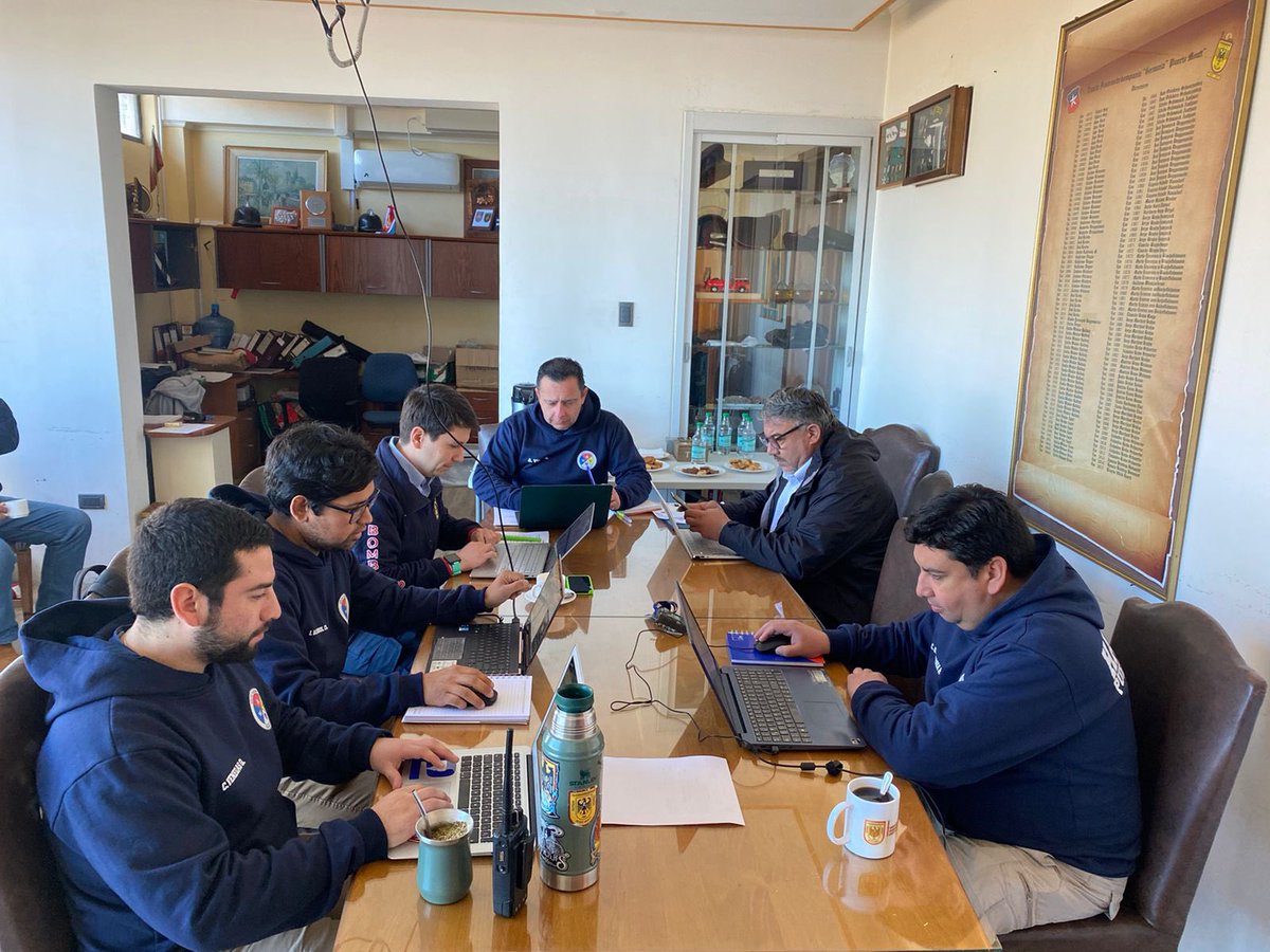 SNOBomberos's tweet photo. #HAZMAT Dentro de la auditoría documental de acreditación el Grupo de Trabajo Operacional válida en terreno que todo lo consignado en la carpeta de evidencias corresponda a lo que presenta el Equipo @CBPMO @BomberosdeChile @Radio_bomberos @ZweiteCBPM #SNO https://t.co/jI9imaKOYh