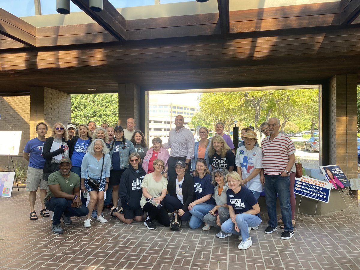 ColinAllredTX's tweet photo. Great to kick off a block walk with @ElvaCurl and @dallasdemocrats this morning! 

We can decide the future we want for Texas and our nation but we have to vote and leave it all on the field over these next 17 days. https://t.co/iRPhX6RUgQ