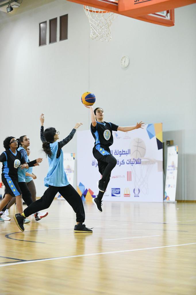 OmanBasketball's tweet photo. اختتمت النسخة الثانية من بطولة ثلاثيات السلة للمرأة تحت رعاية المكرمة الدكتورة عائشة الدرمكية وبمشاركة ٩٦ لاعبة

وانتهت المسابقة على النحو التالي : 
فئة العموم :
المركز الاول :  شركة تنمية نفط عمان
المركز الثاني : الجالية الفلبينية
المركز الثالث : فريق ڤايبر https://t.co/veZ45A34X3