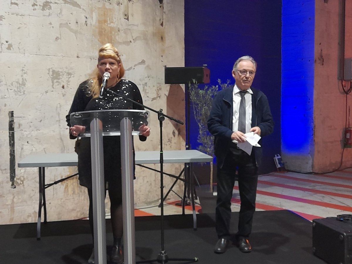 VilledeLorient's tweet photo. 30 ans de #PAeB prix Architecture et Espaces en #Bretagne
Le K2 accueille ce soir la cérémonie de remise des prix
@MAeBretagne
#Lorient capitale de l'architecture depuis 15 jours avec "Tous pour l'architecture !" #BiennaleduréseaudesMA https://t.co/QSn4tflKa9