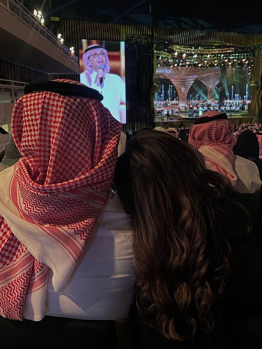 gorgeous4ew's tweet photo. وأحمد الله اللي جمع قلبي معك ❤️ https://t.co/JhNtIwdzGw