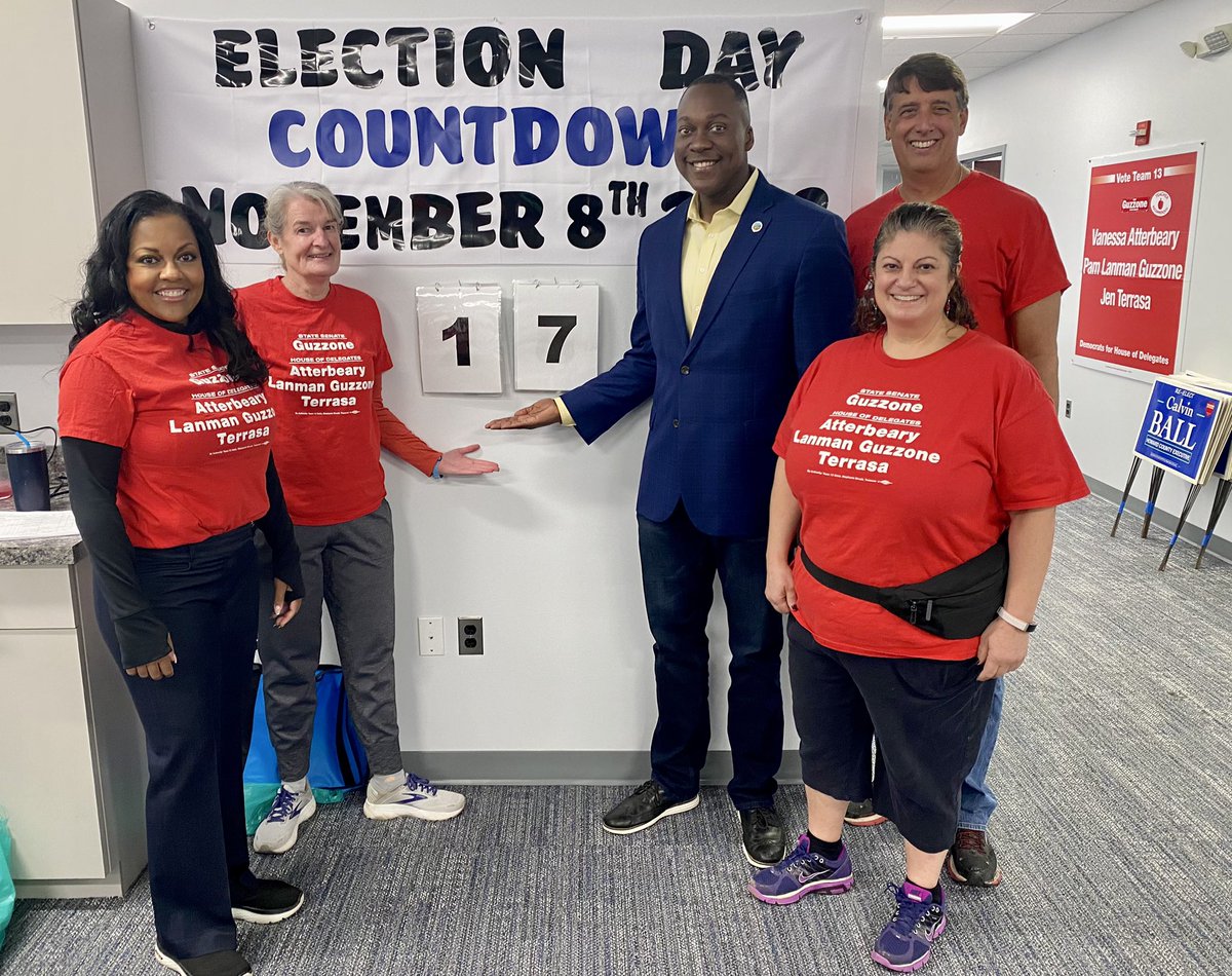 Team 13 is fired up and ready to go! With only 17 days until Election Day, there’s no better time to get out the vote for our statewide and local Democrats. Together, we’re going to #VoteBluein22