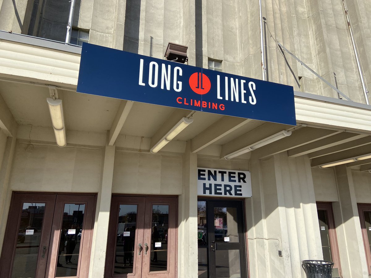 JackieforIowa's tweet photo. It was great to vote early at the LongLines Family Center this morning! This location is open from 8-4:30 every day of early voting, including weekends. It was great getting to vote with some of our finest public educators! https://t.co/7mrJqWOVW7