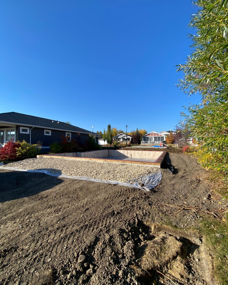 Waters Edge tweet media