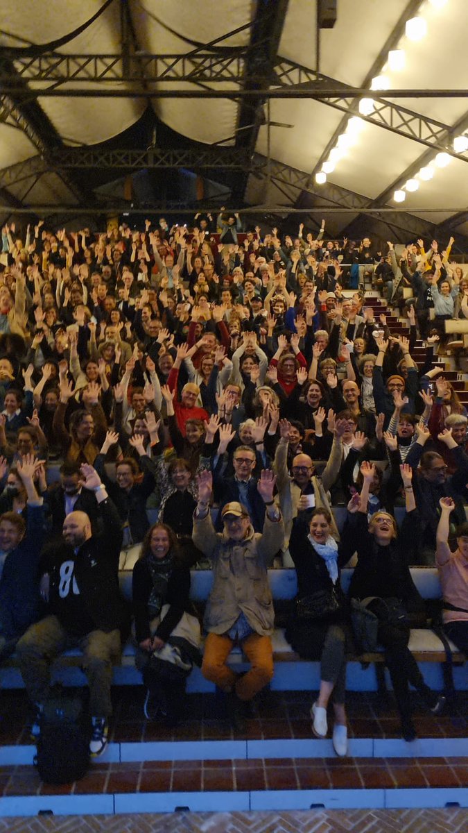 L'école des métiers de l'information tweet media