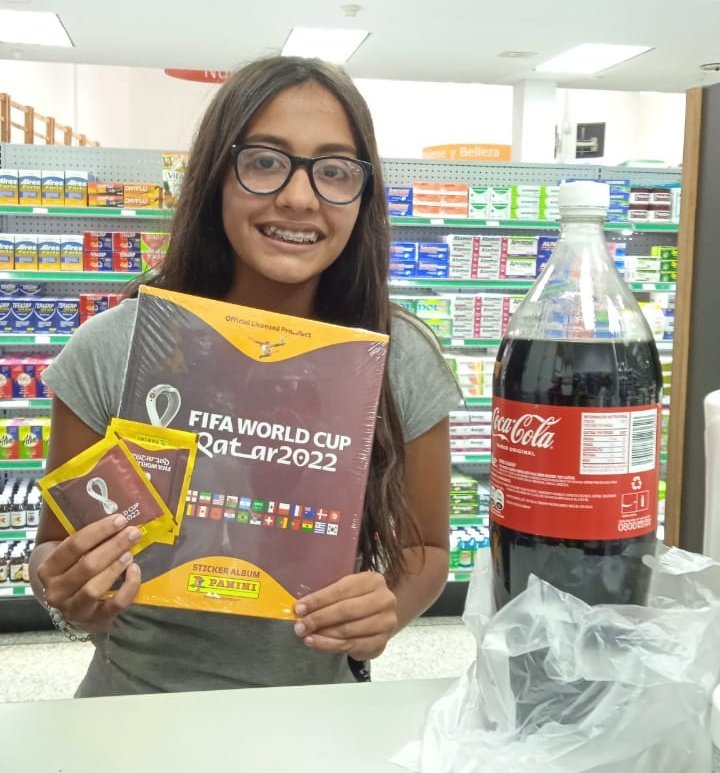 LocatelVzla's tweet photo. ¿Ya te acercaste a Locatel #LasMercedes? Después de comprar la #promocambiazolocatel, cambia tus repetidas y ¡completa tu álbum! 💚⚽ https://t.co/P4S1KiwpgC