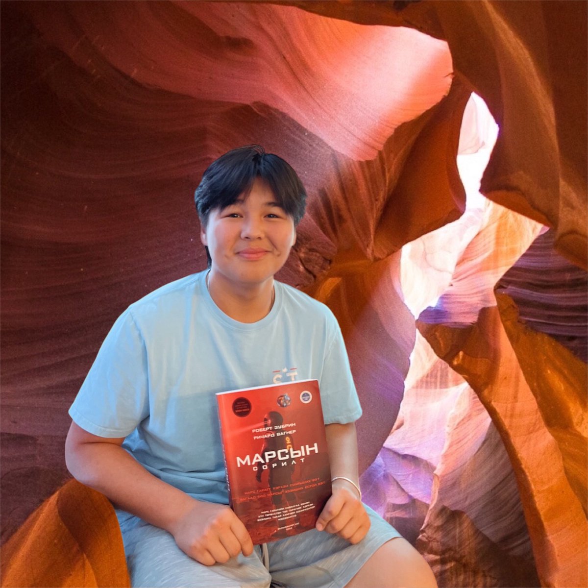 chinguuns's tweet photo. Special gift from Mars-V Mongolia!! Thank you!!🚀
@TheMarsSociety @erdenebold
#humanstomars #MARS
#thecaseforspace https://t.co/eoTLlsmiFg