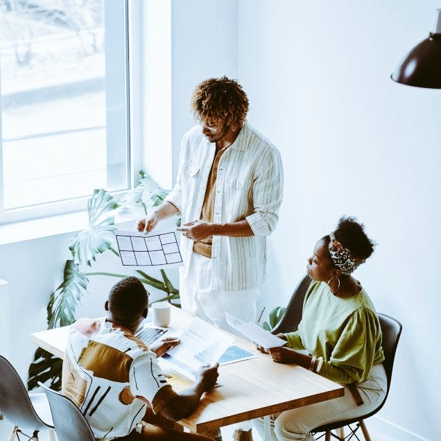 Pretty Pauline Copywriter tweet media