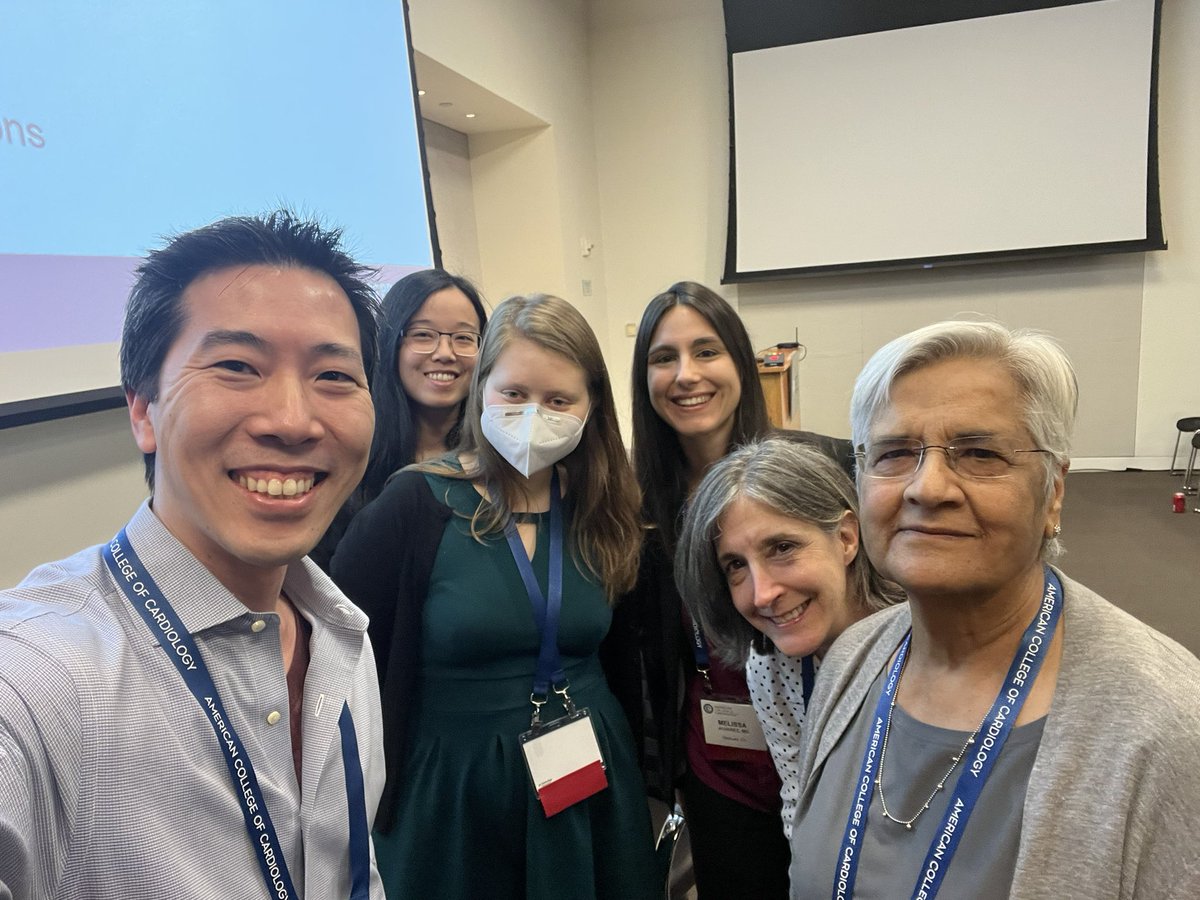 The day when you snag a selfie with the worlds leading cardiovascular pathologist, fantastic #ACCFIT leaders and a top renowned academic interventional cardiologist in one shot! #GetDrVirmanionTwitter #AmazingWomen @ACCinTouch #CampCardiac #YoungScholars @malvarez_md