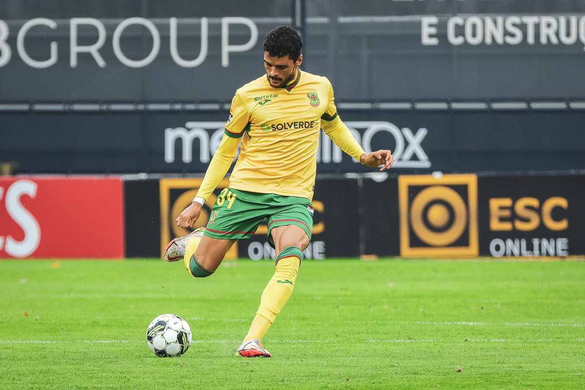 fcpf's tweet photo. 📸 As imagens do jogo da décima jornada.
#DefendeOAmarelo #LigaPortugalBwin #FCFFCPF https://t.co/HanyW8eVPb