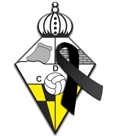 CDGalapagar's tweet photo. Desde el Club Deportivo Galapagar queremos mandar nuestro más sentido pésame al Club Escuelas Deportivas de Pinto y a la familia del joven jugador fallecido en el día de hoy. 

Descansa en paz 🖤 https://t.co/gfBGqWxvAl