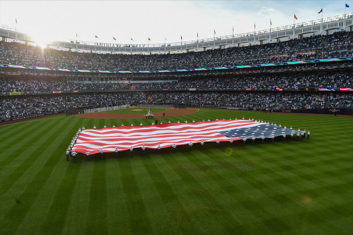 Béisbol en el Bronx. 😍 #Postseason
