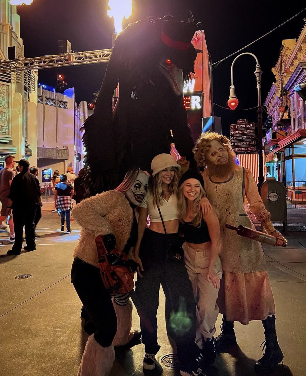HoltSource's tweet photo. #IG | madisoniseman posted on Instagram https://t.co/nOgGbhKhu9