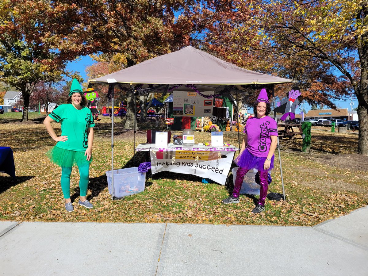 All set up and ready for #HalloweenMadness at the <a href="/NorthRoyaltonOH/">North Royalton</a> #citygreen! We are here until 6pm with candy for the kids, bins for supply donations and a jar for monetary donations! 

There are a ton of great vendors, beautiful weather, and tons of stuff for the kids!