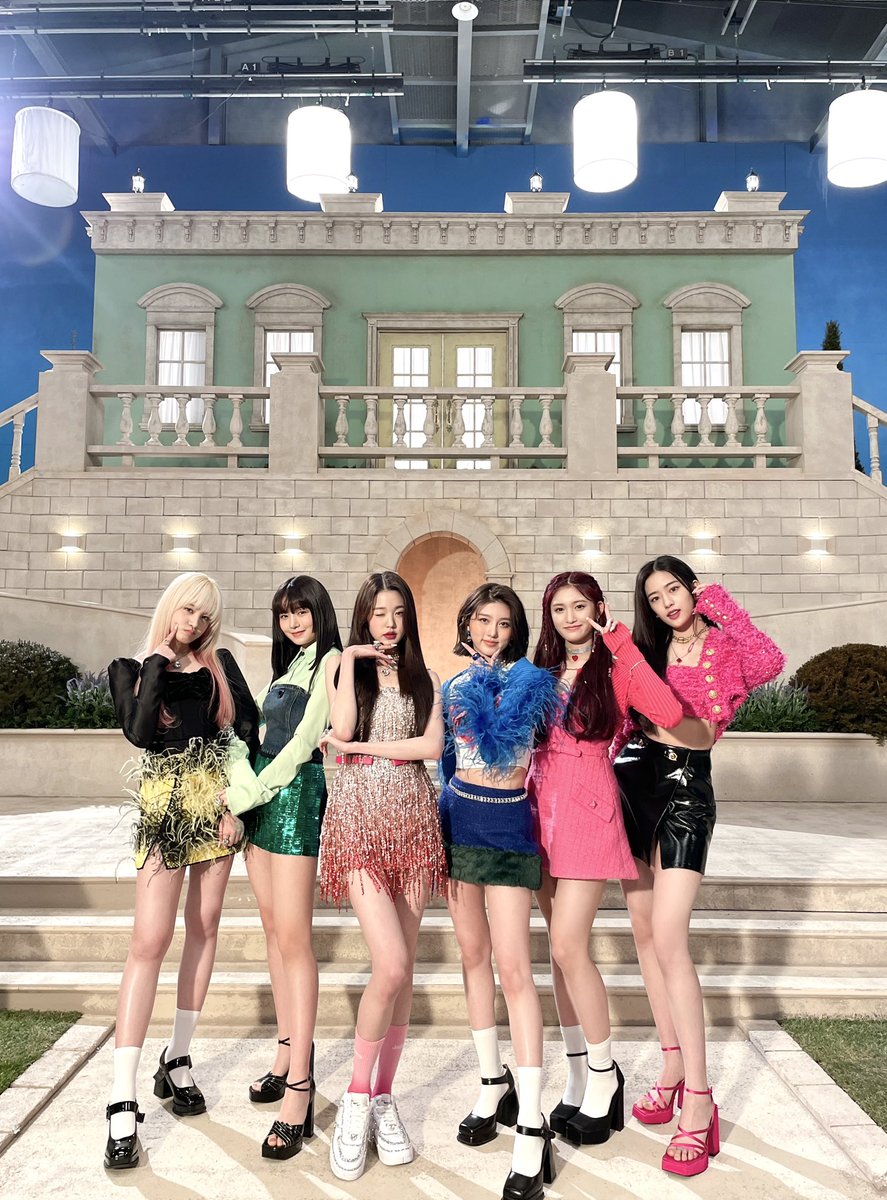 Kpop3Jessi's tweet photo. °• DIVE's Nossas Meninas Conquistaram Seu 13° Win de 'AFTER LIKE' Sendo Este Então o 36° Na Carreira, Parabéns Amores!❤️❤️❤️❤️❤️❤️🏆🏆🏆🏆🏆🏆🏆🏆🏆🏆🏆🏆🏆🎶
AFTER LIKE 13TH WIN
#AfterLIKE13thWin
#IVE36thWin https://t.co/Q1BbiMZ6yv