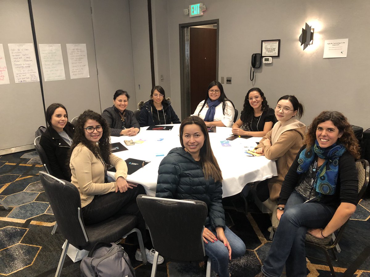 We are not alone in this experience 🇭🇳🇨🇴🇨🇳🇪🇸Fall Orientation 🍂🍁 #PLOrientation2022 #UnitingOurWorld  <a href="/ParticipateLrng/">Participate Learning</a>